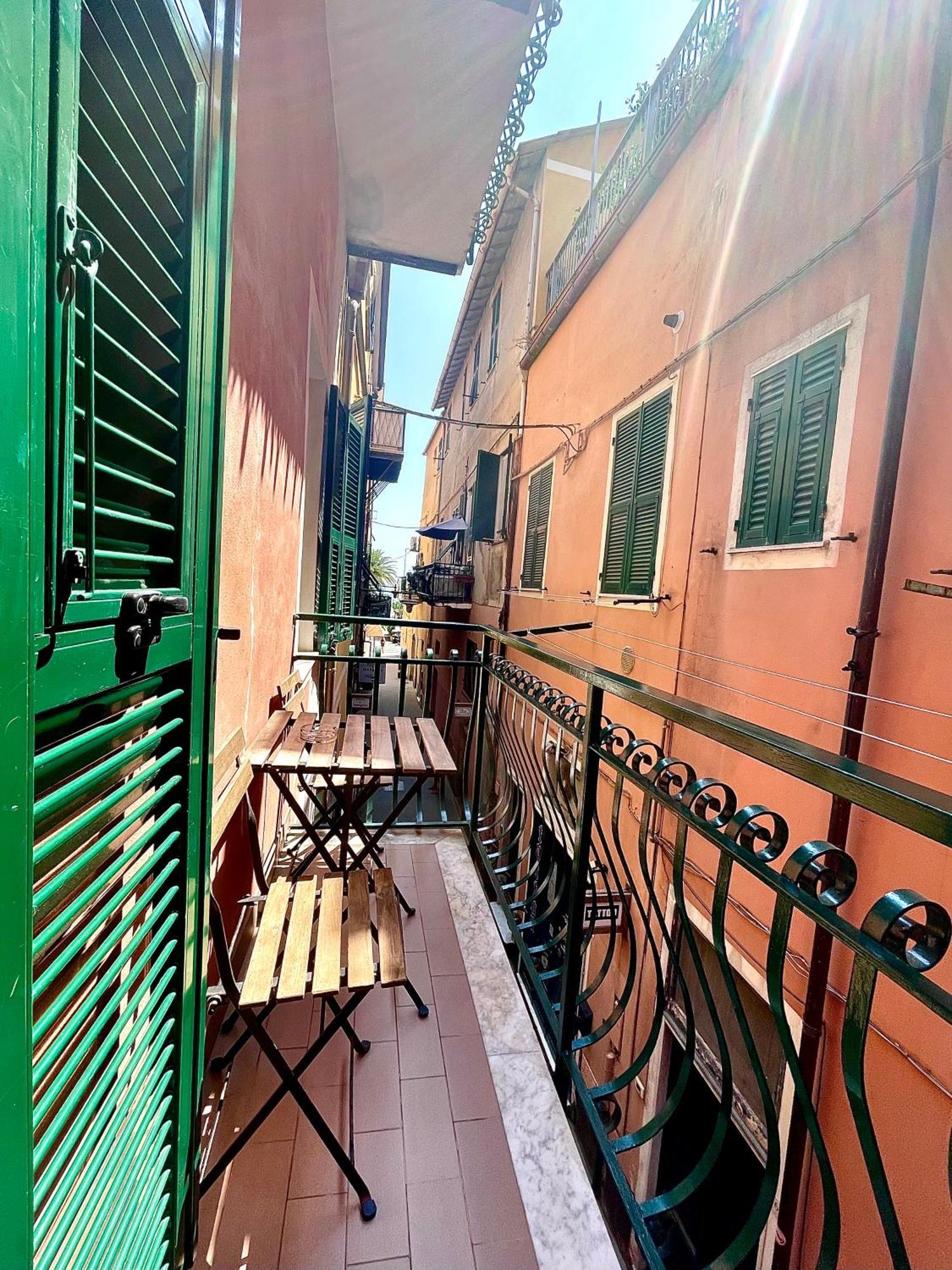 Grothouse Apartment Finale Ligure Exterior photo